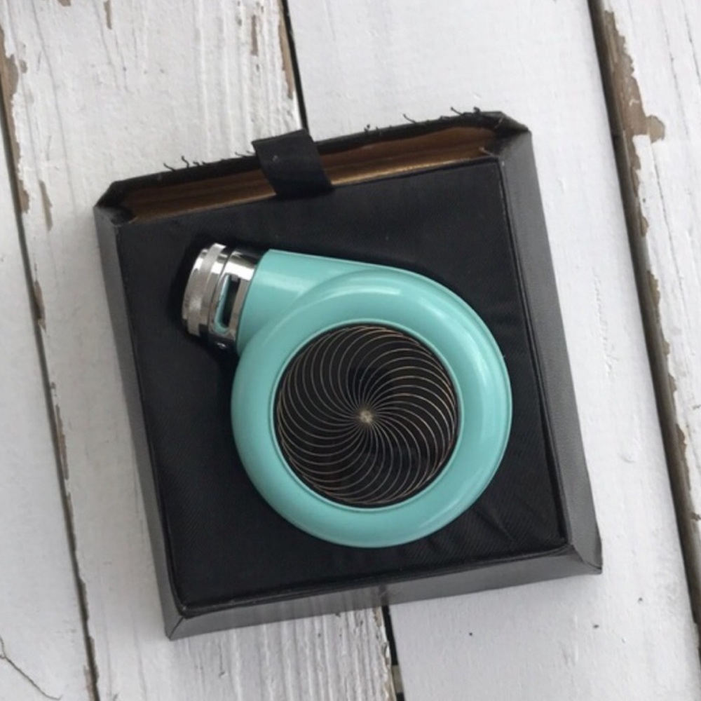 Vintage Norelco Debutante Rotary Electric Shaver